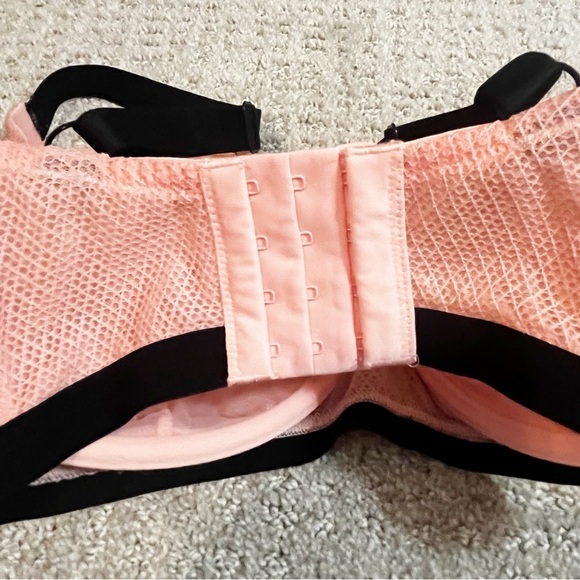 Parfait Quartz Pink Underwire Bra Sz 32K Full Figured Sexy Plunge Romina P5522 - Picture 13 of 14